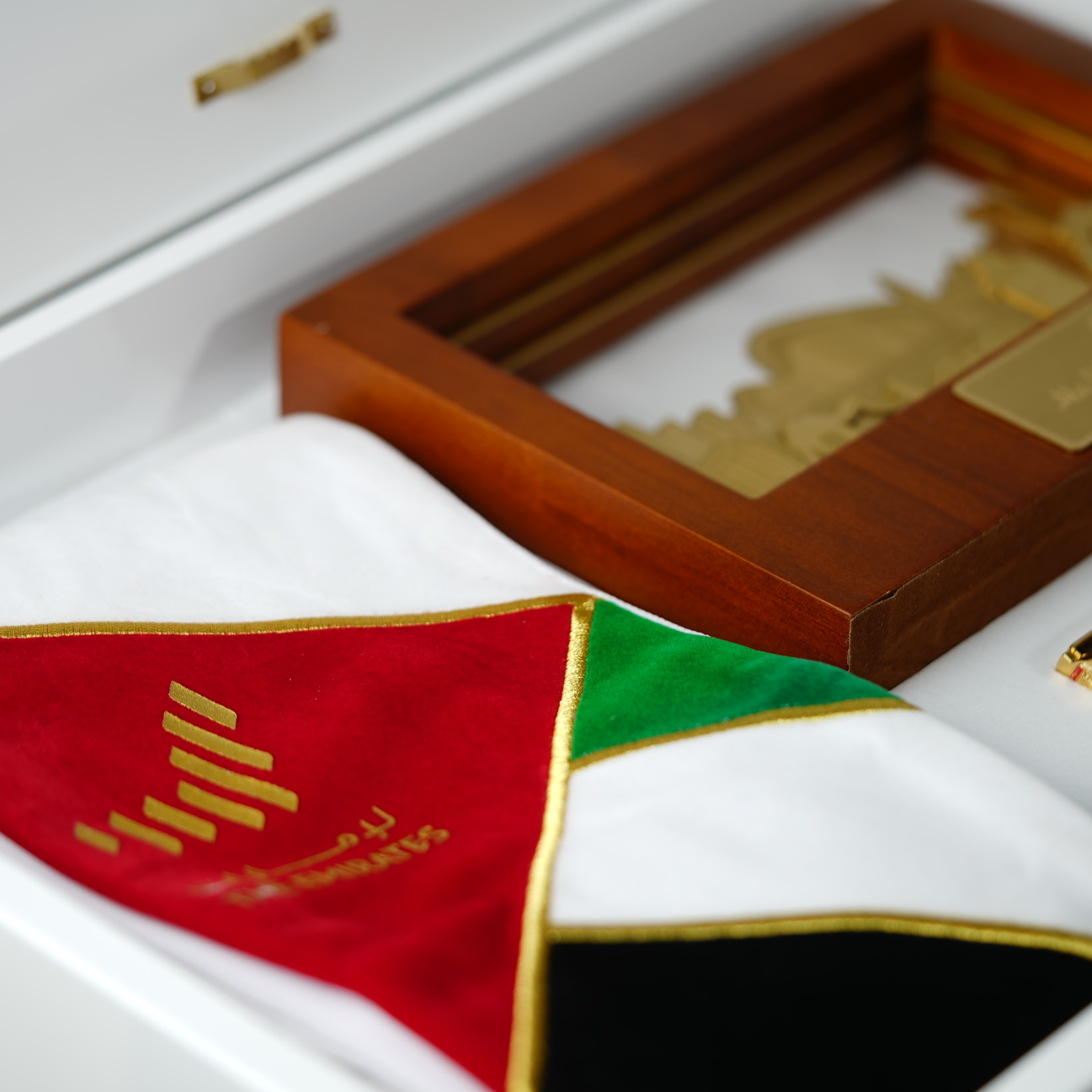 A national day Box - Abu Dhabi - Image 4
